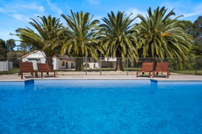 Las Palmas Hunter Valley Estate, 11m Pool, Kangaroos, Fire Pit, Playground